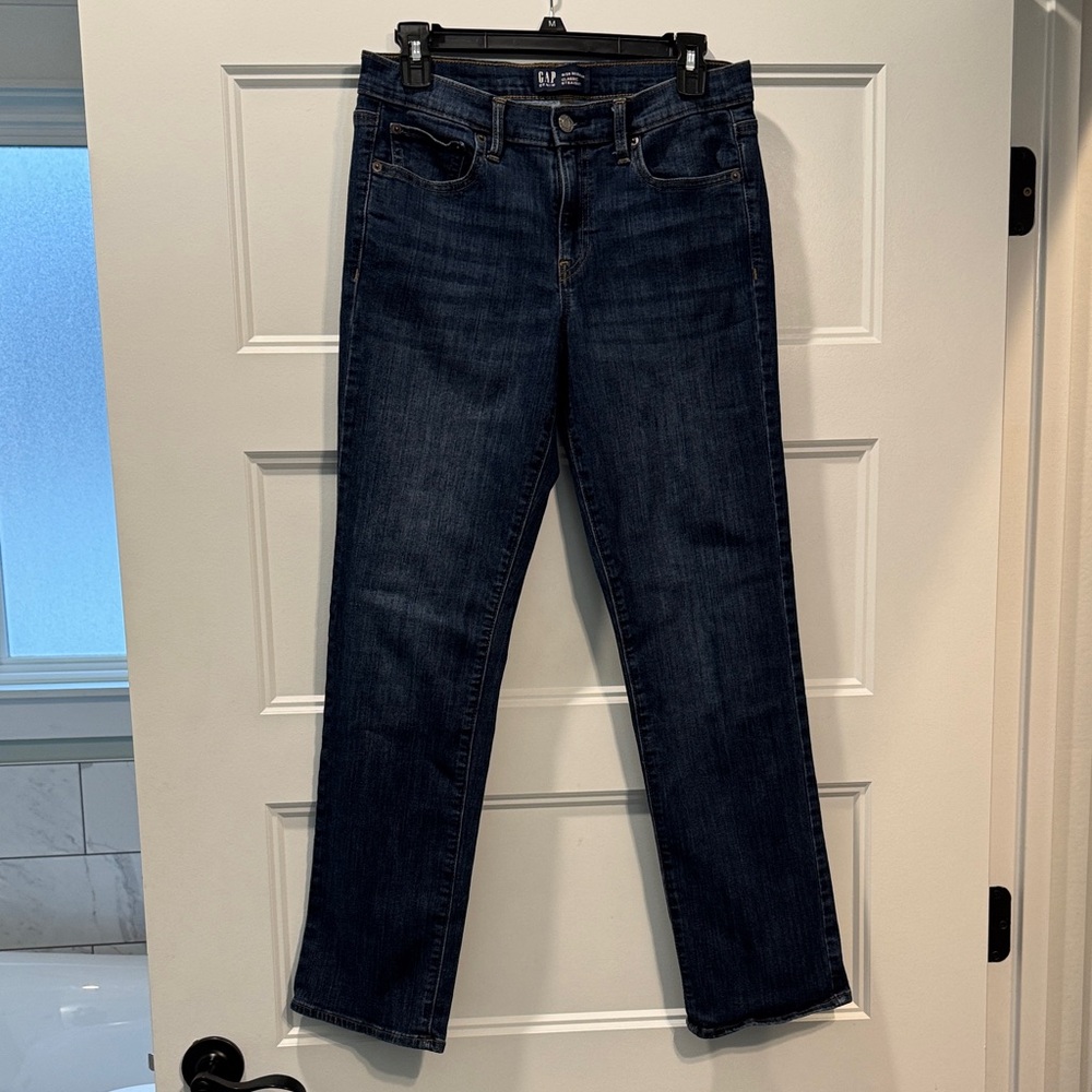 GAP Women's Indigo Straight Leg Jeans